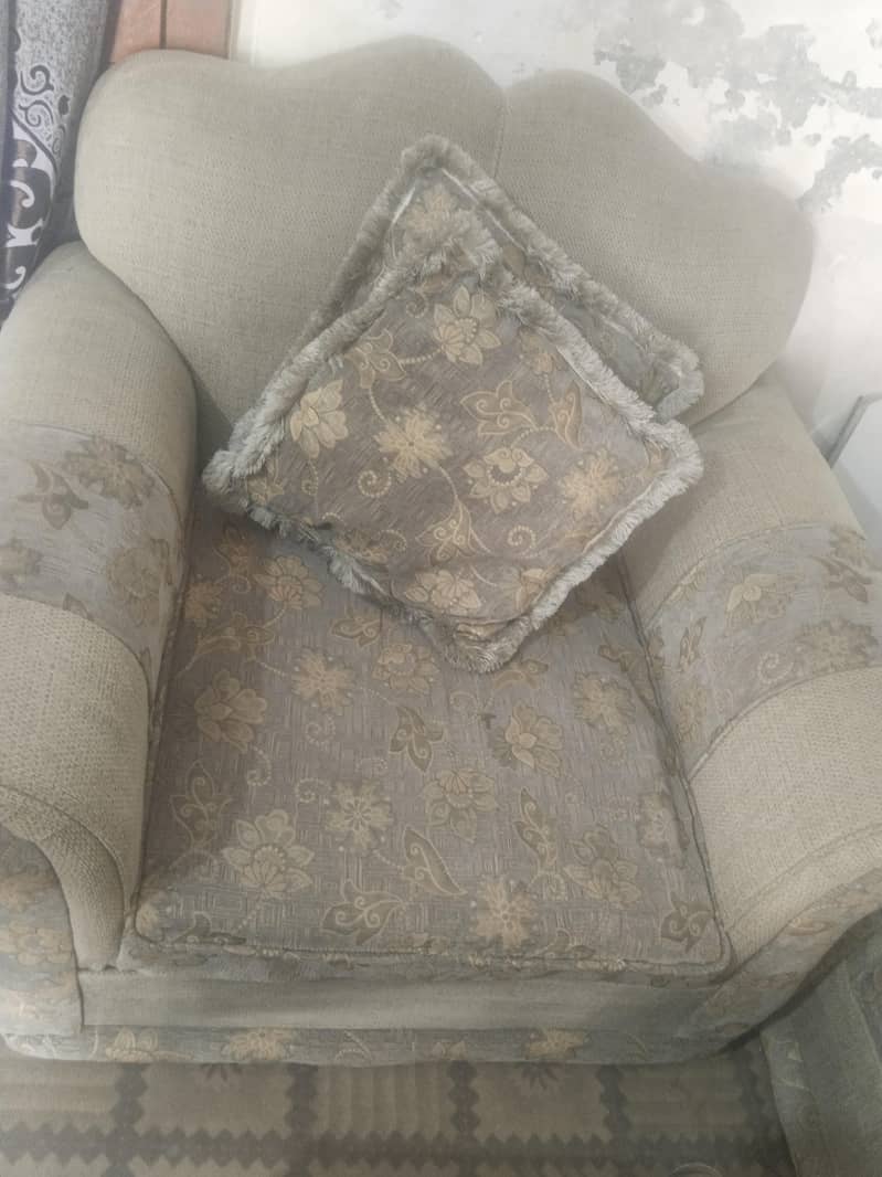 sofa five seater 0