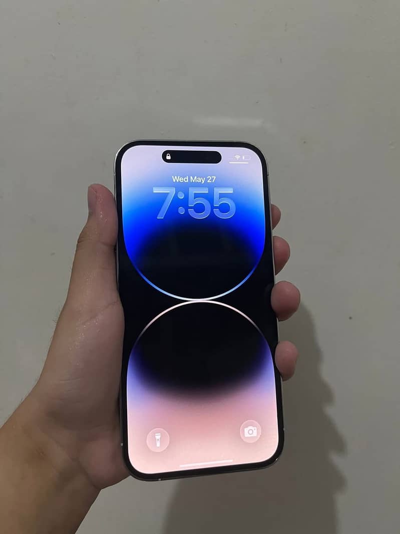 Apple iPhone 14 Pro Max 3