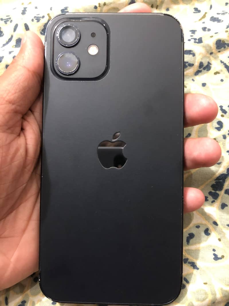 Apple iPhone 12 2