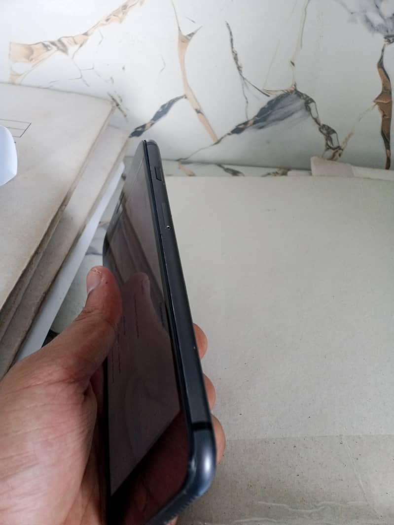 iphone 8 plus 4