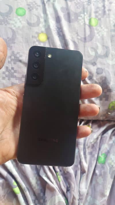 Samsung Mobile S22 exchange possible