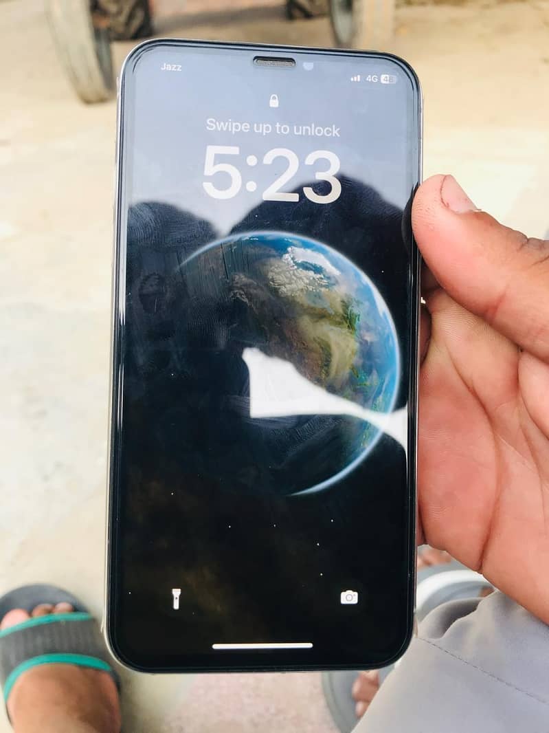 Apple iPhone X 0