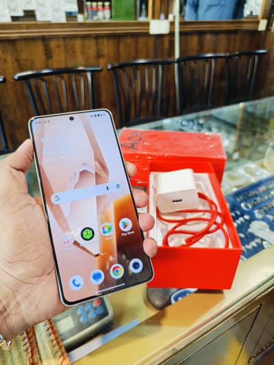 One Plus Ace 5 onepus 13r