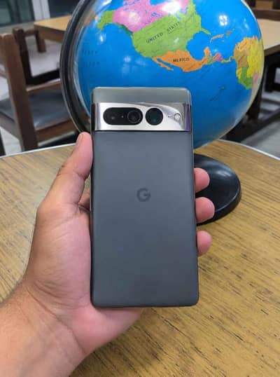 Google Pixel 7 Pro mint condition.