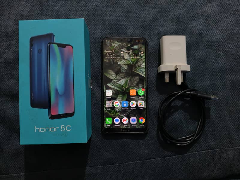Honor 8C 0