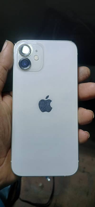 Apple iPhone 12