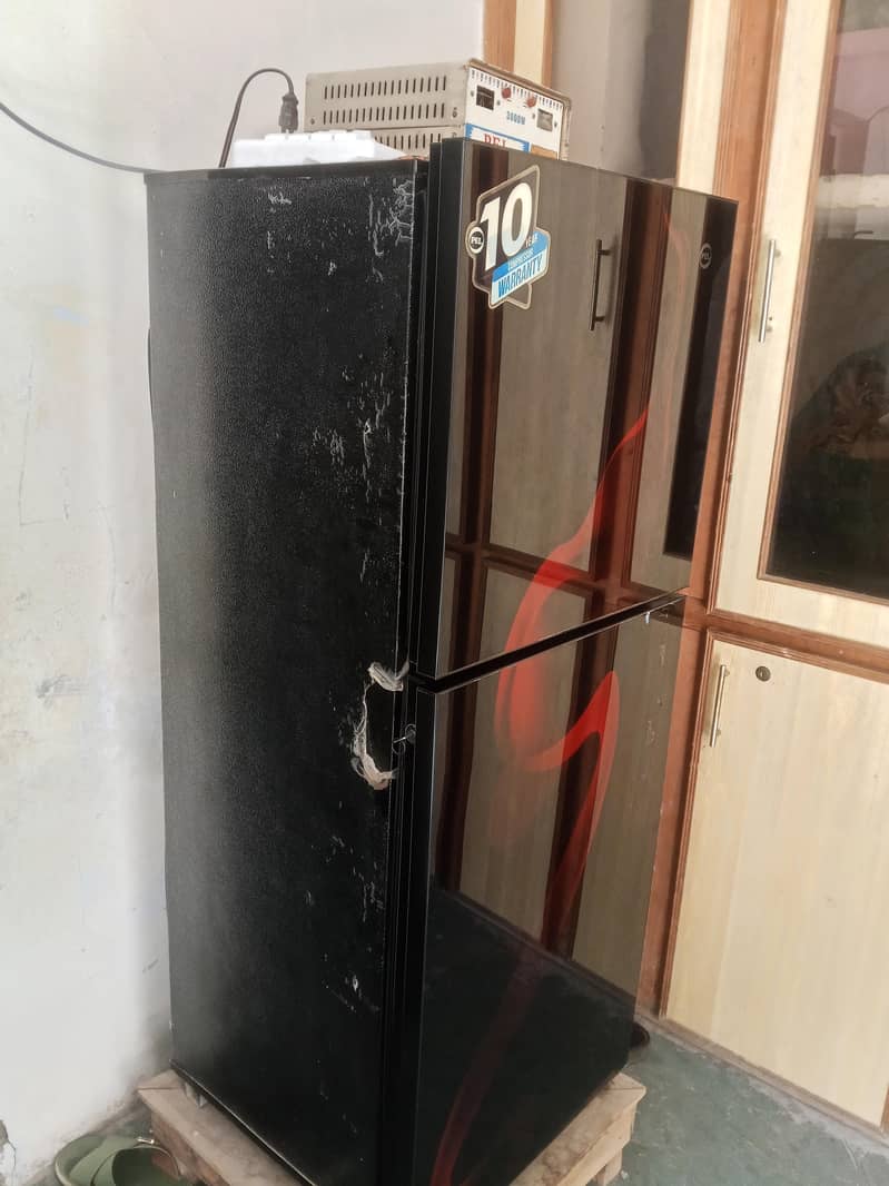 refrigerator 1
