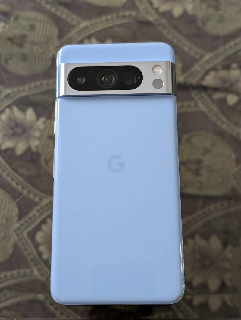 Google Pixel 8 Pro mint condition. 0