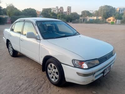 Toyota Corolla XE 2000