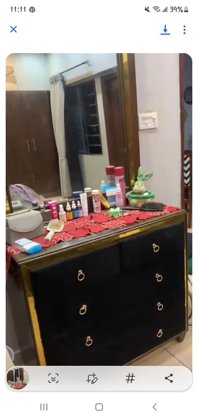 Bed side tables n dressing