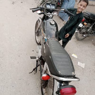 United cg 125