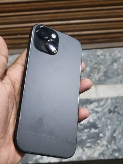 Apple iPhone 15