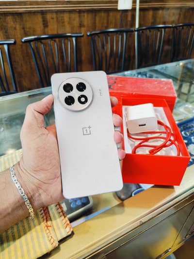One Plus Ace 5 13R