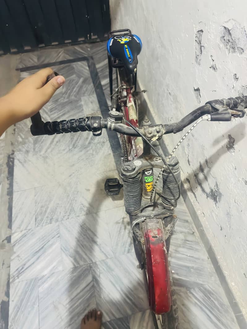 Good condition no issue 2