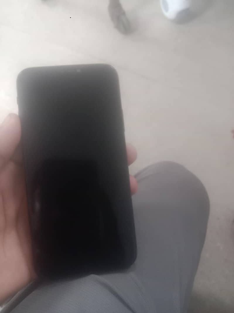 Apple iPhone X 0
