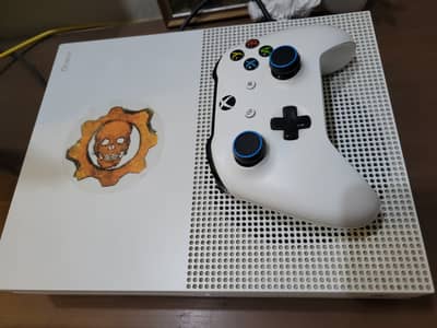 Xbox One S (500 GB)