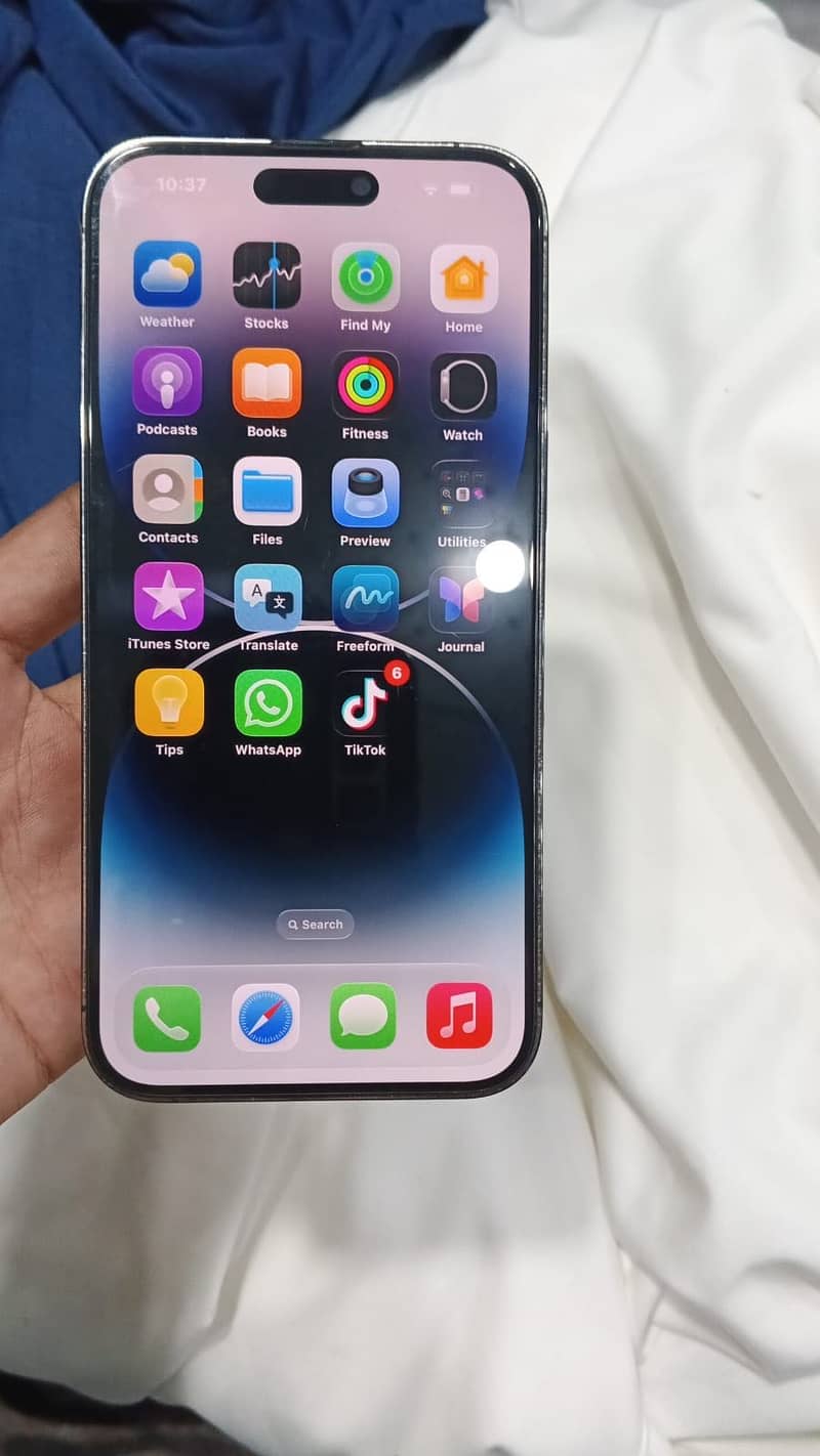 iPhone 14 pro max 3