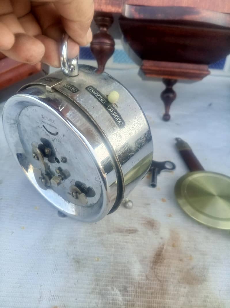 Wall clocks mechanical 8