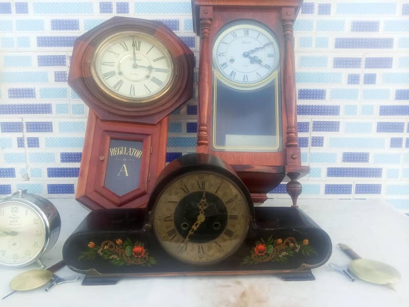 Wall clocks mechanical 9