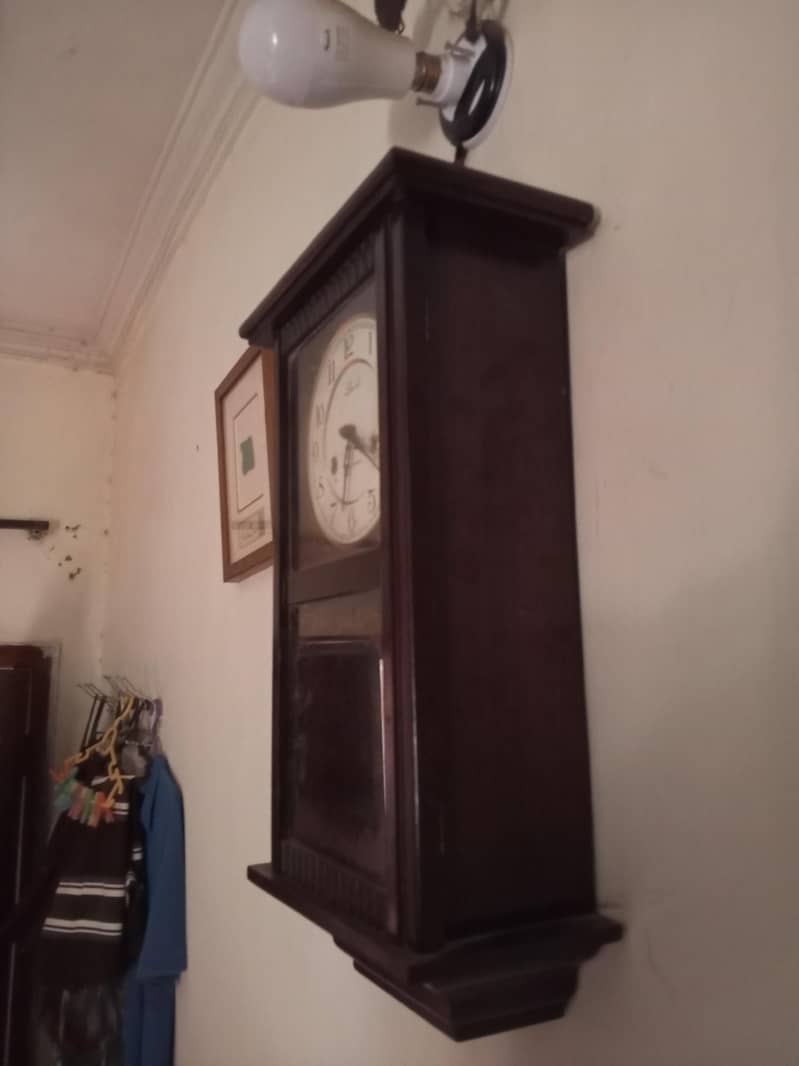 Wall clocks mechanical 15