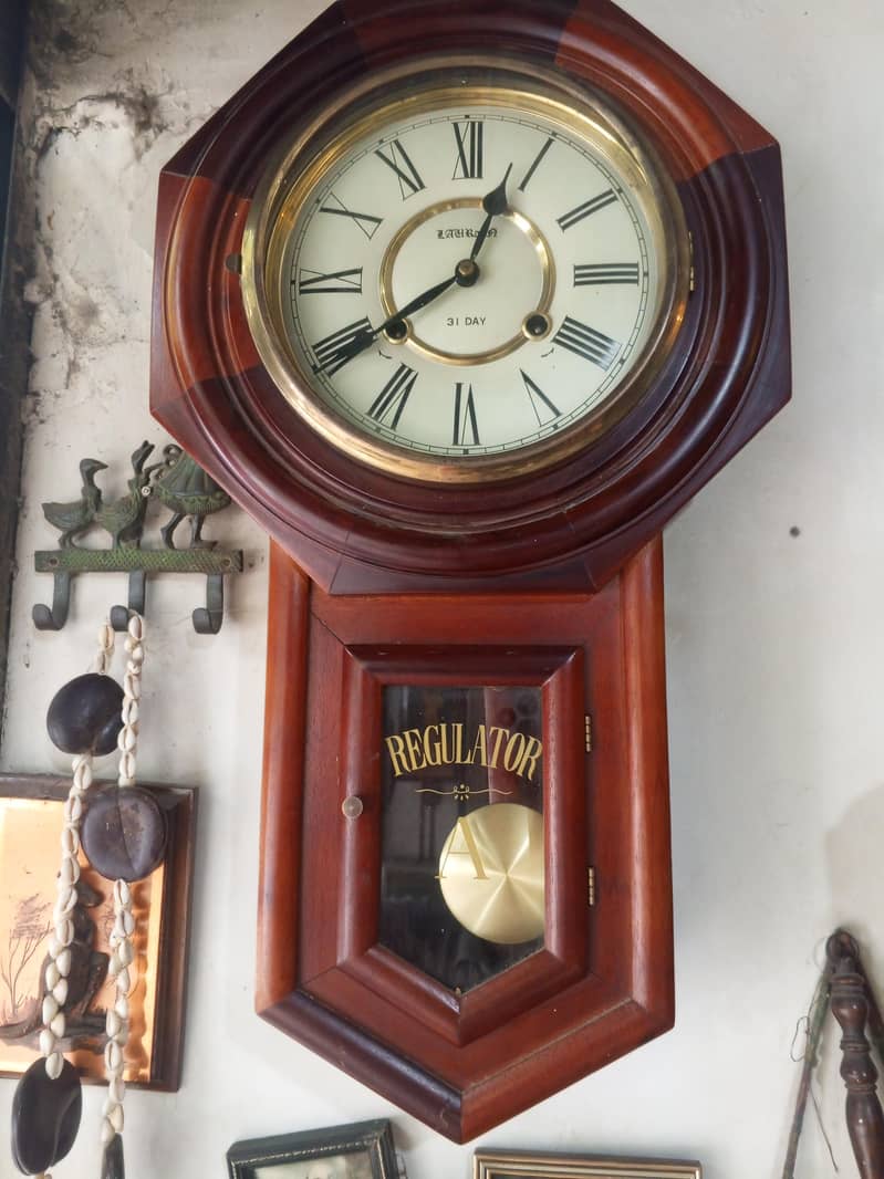 Wall clocks mechanical 17