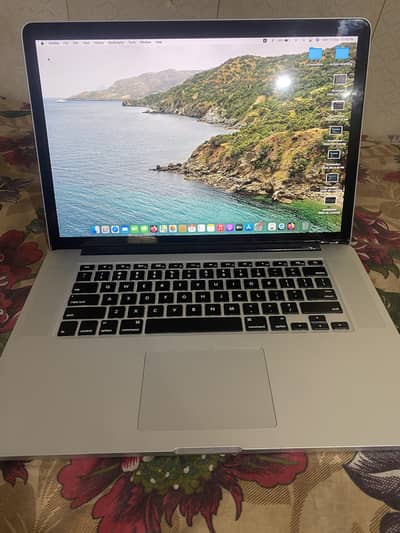 Macbook pro 2014 core i7 Ram 16gb