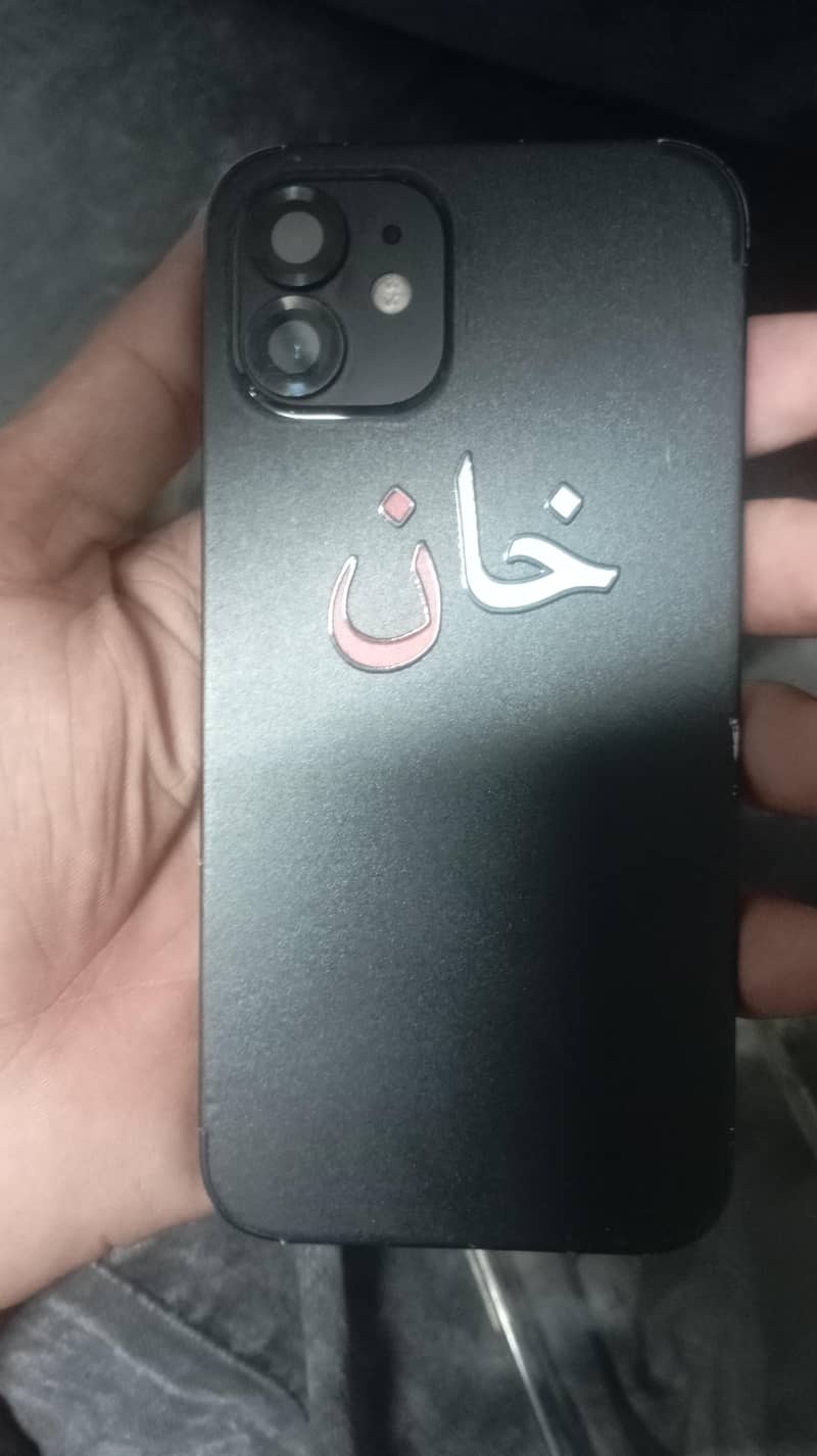 Apple iPhone 12 6