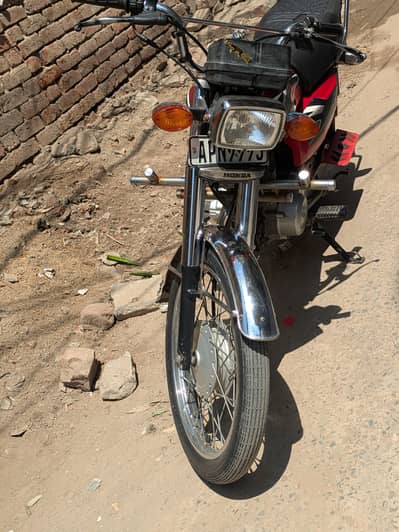 Honda 125  2022 model all ok