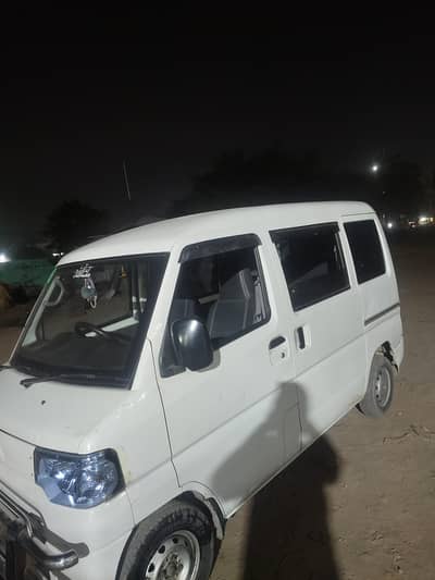 Mitsubishi Minicab Bravo 2013