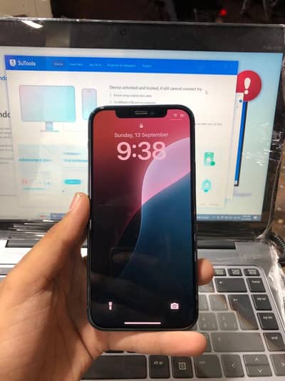 Apple iPhone 12 non 10/10