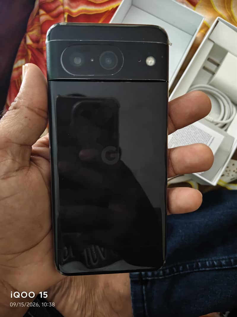 Google Pixel 8 3