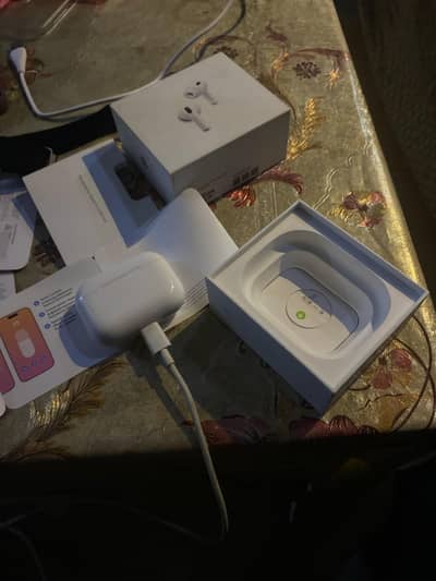 airpods pro 3 Hain