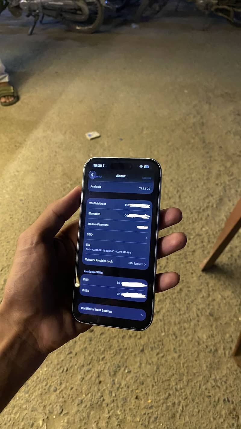 Apple iPhone 15 8