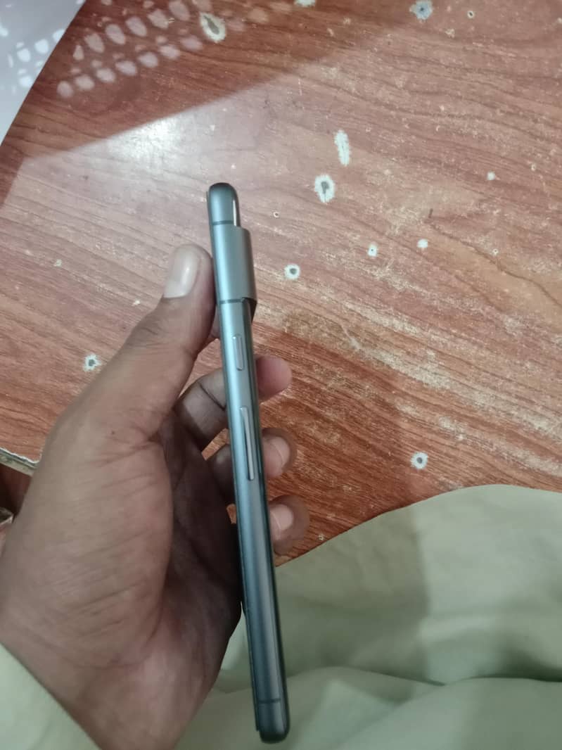 Google Pixel 7 3