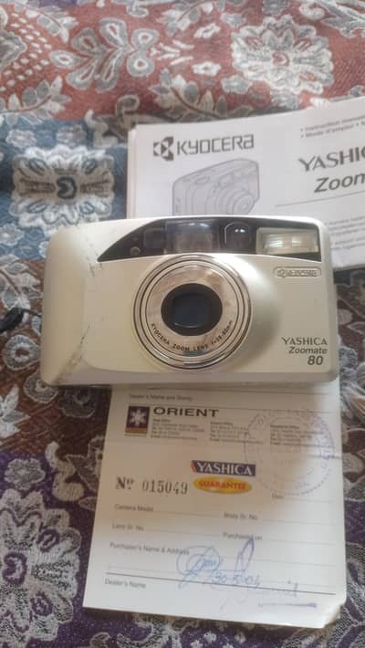 yashca zoomate 80 35mm point