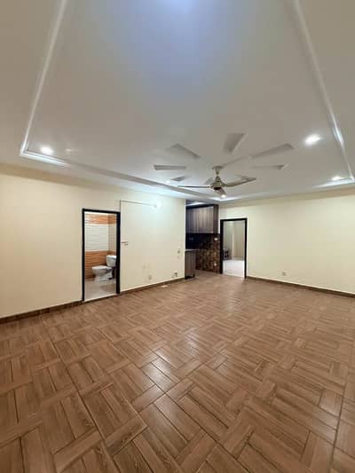 2 Bhk Non furnished apartment available for Rent