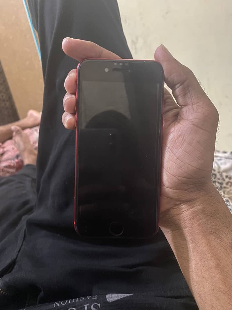 Apple iPhone SE 4