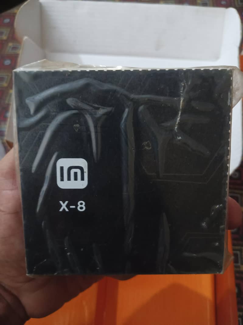 IM X-8 Android Box 1