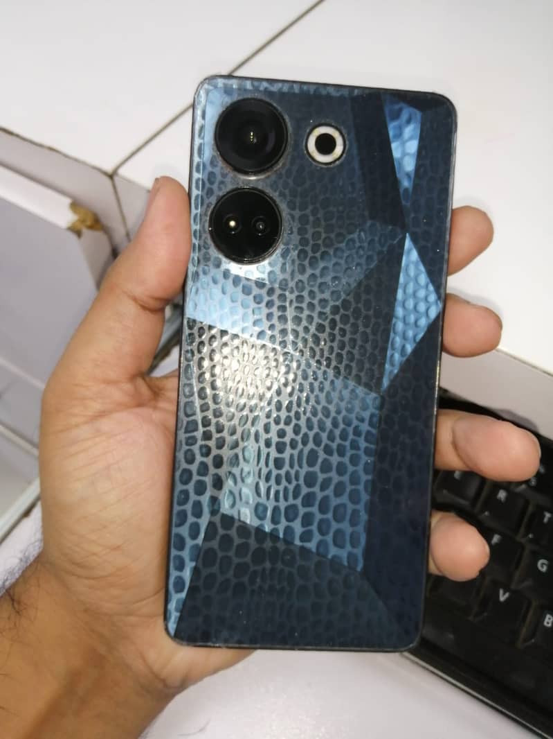Tecno CAMON 20 1