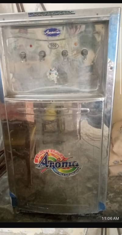 Water chiller v good condition