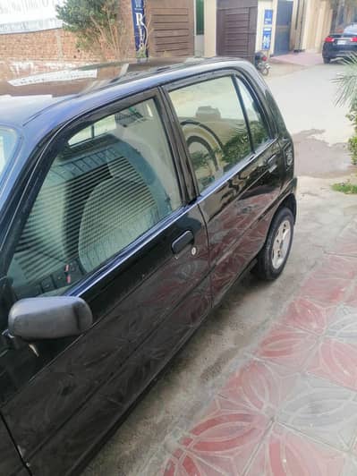 Daihatsu Cuore 2012