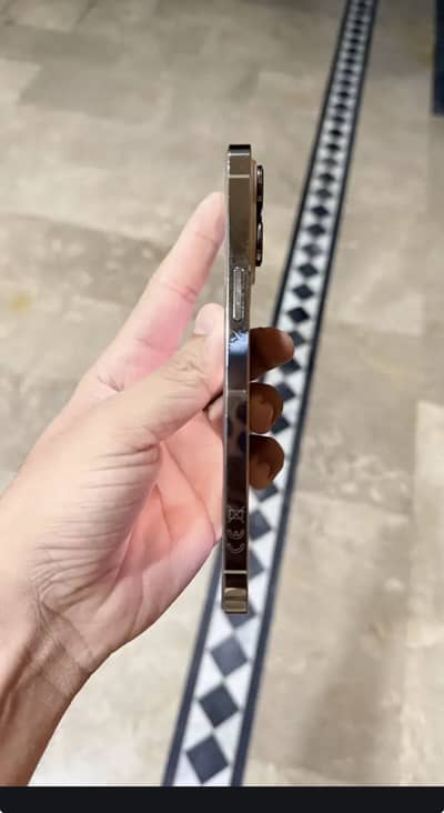 iPhone 14 Pro Max factory unlock