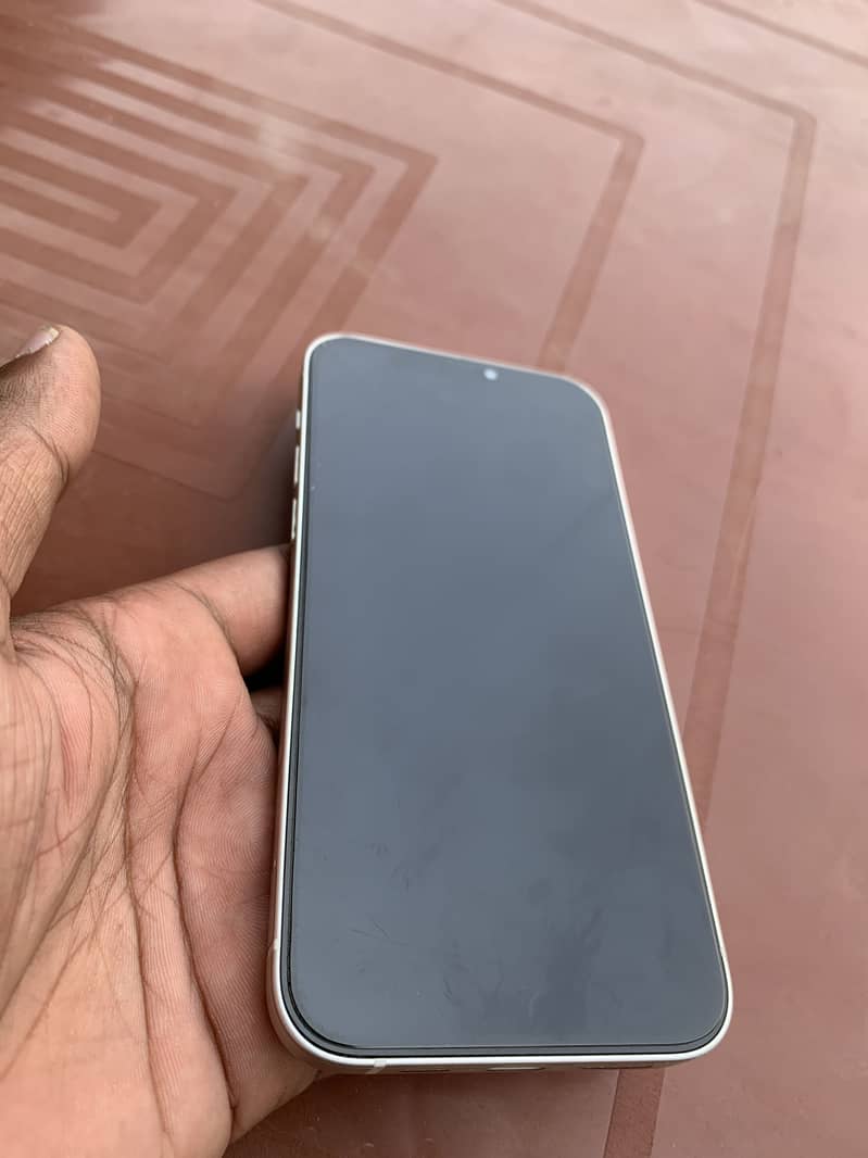 Apple iPhone 12 6