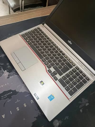 Fujitsu CELSIUS H730 Core i7-4800MQ Mobile workstation NVIDIA Quadro