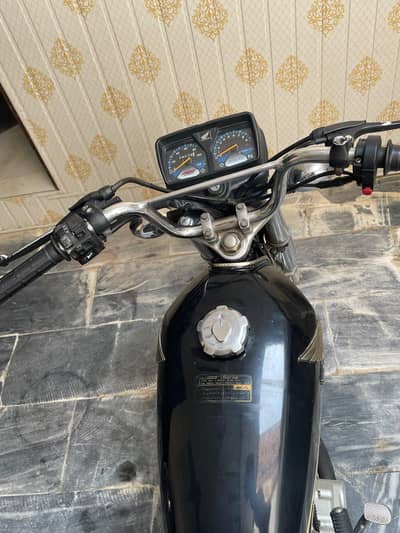 please contact serious buyer