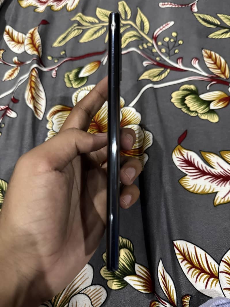 Samsung Mobile Note 10 Plus 2
