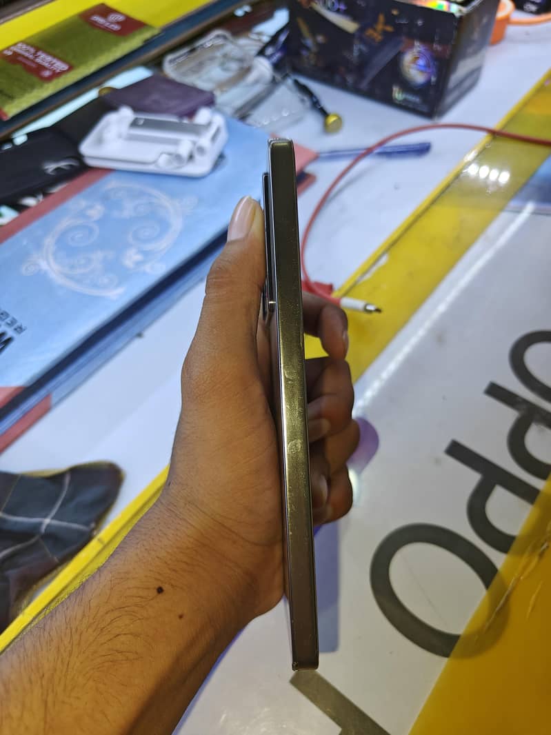 Infinix Note 40 2