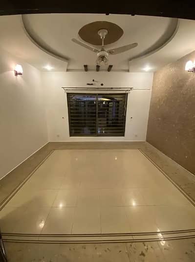 14 MARLA 40X80 BRAND NEW GROUND PORTION FOR RENT IN G-13 PRIME LOCATION ISB