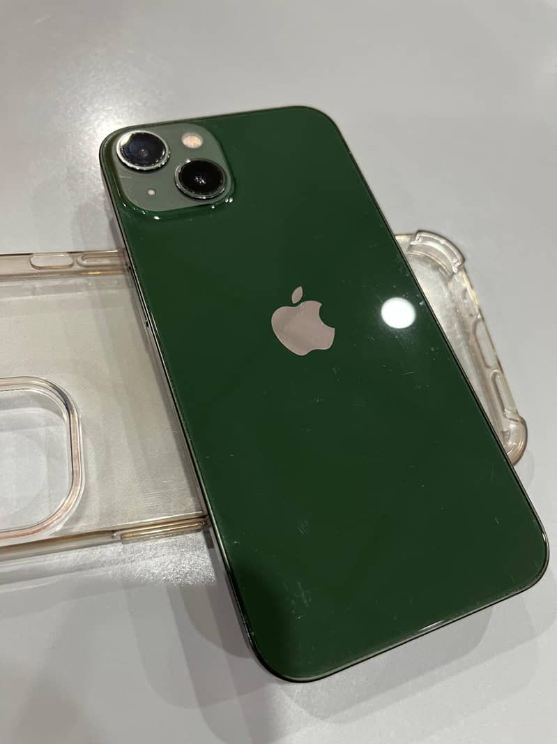 Apple iPhone 13 1