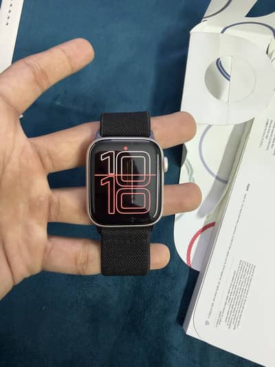 Apple Watch SE 2 With box